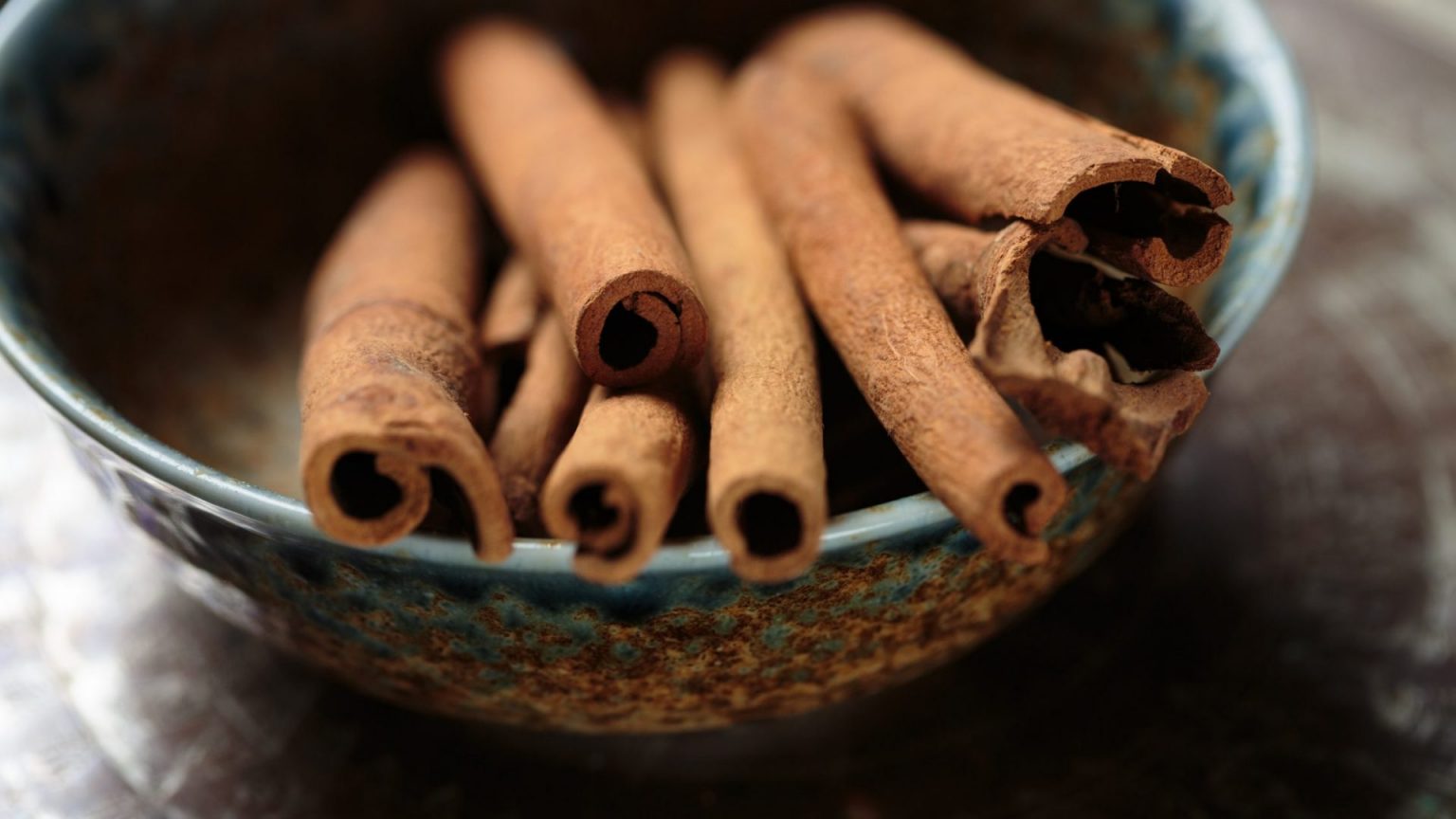 Can Dogs Have Cinnamon? CondimentBucket