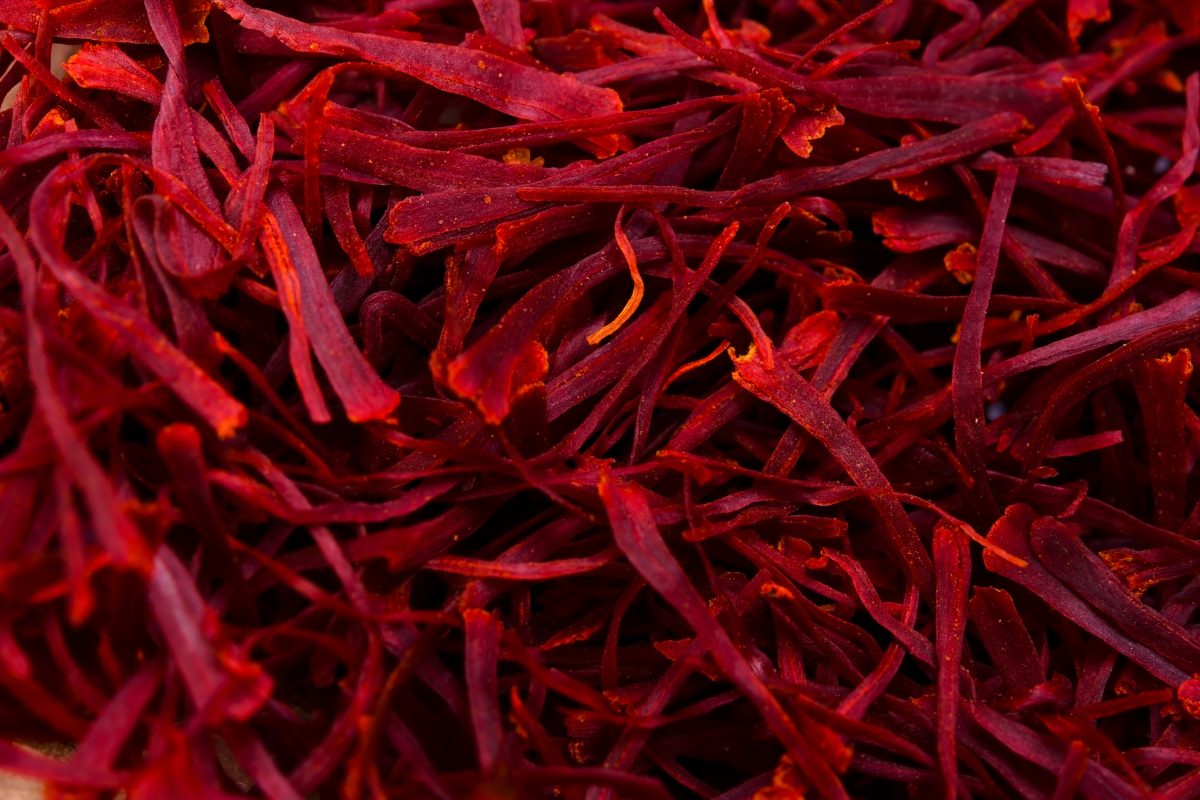 How To Freeze Saffron? CondimentBucket