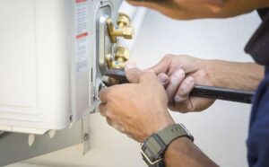 Choose professional HVAC technicians for the best water heater repair solution